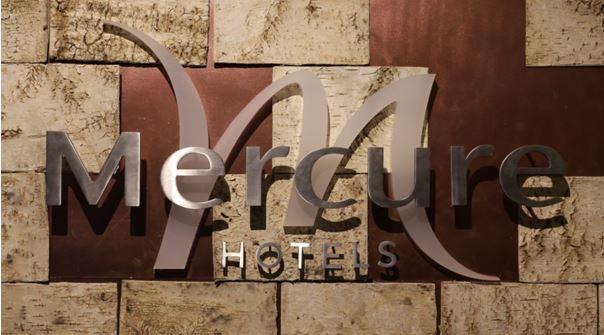 Mercure Hotel Hamburg am Volkspark Exterior foto